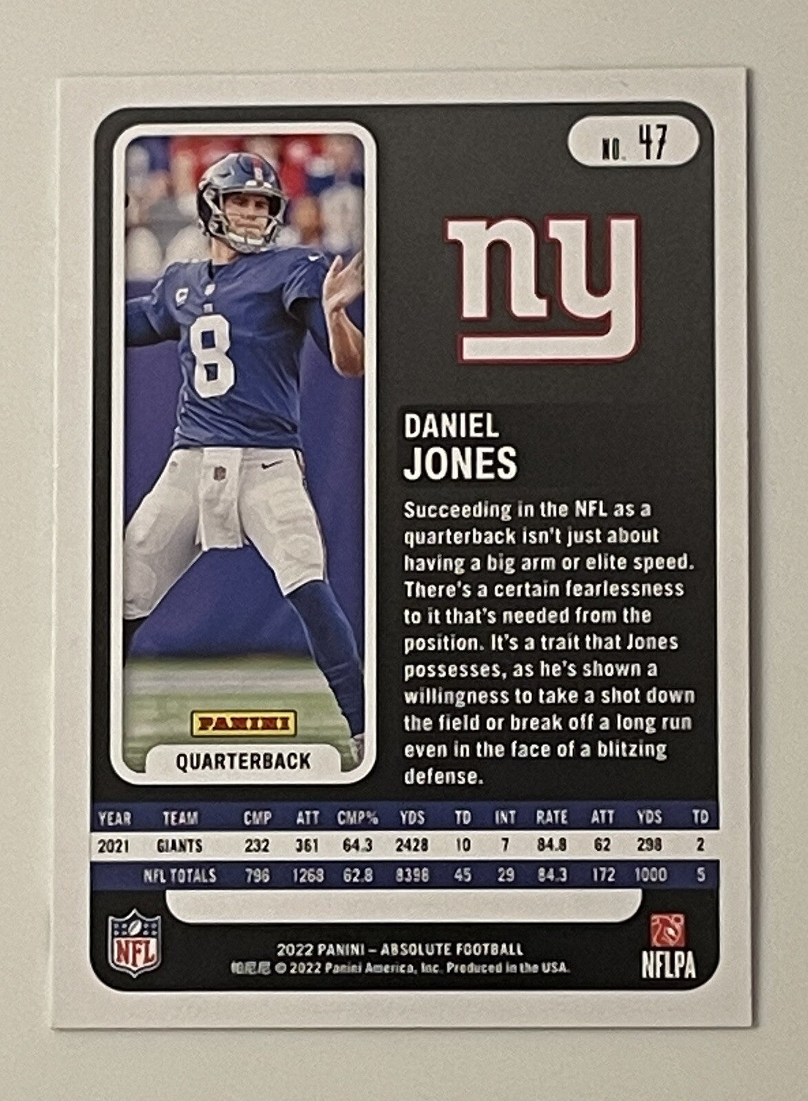 2022 Absolute #47 DANIEL JONES New York Giants QB HOT - MINT!