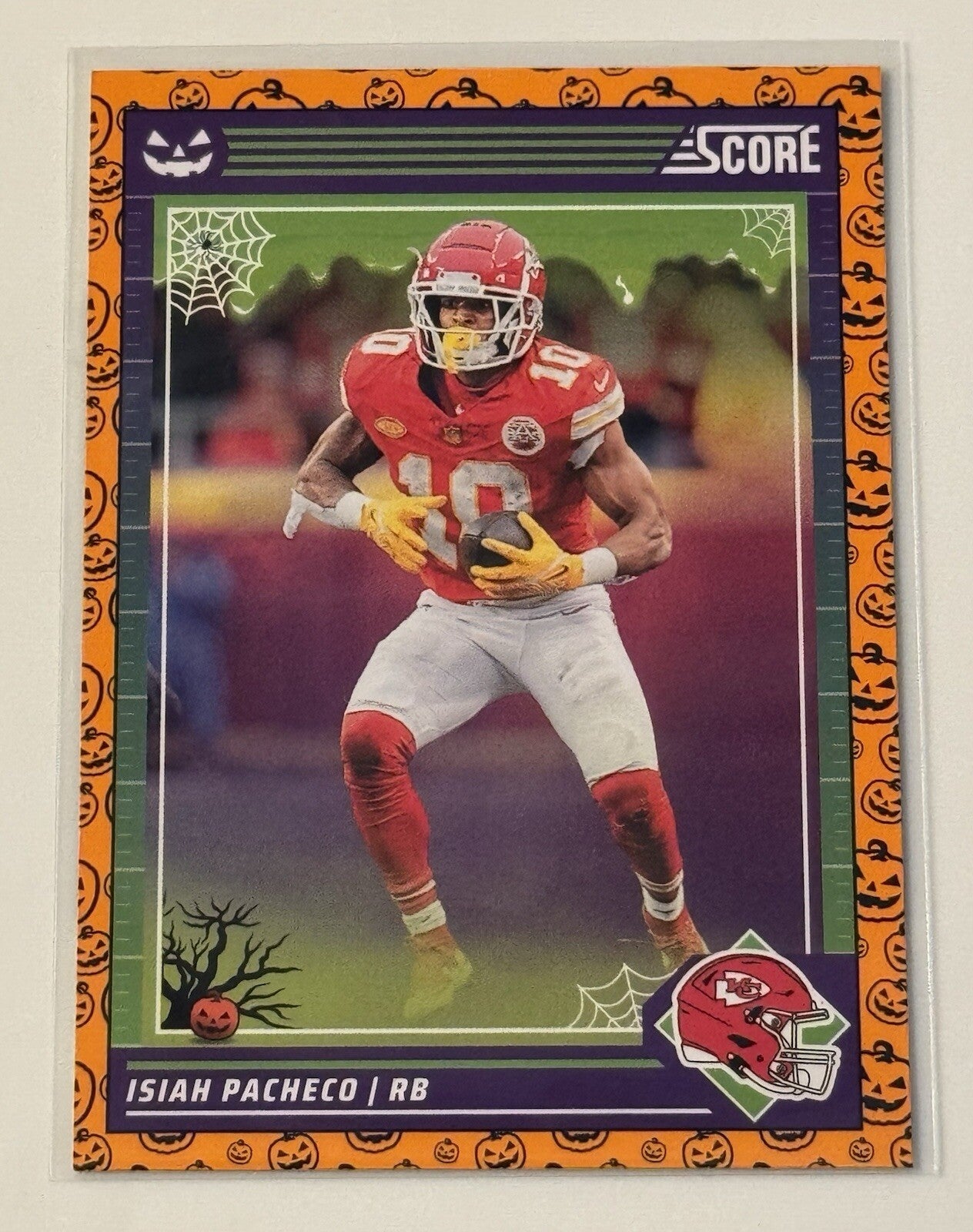 ISIAH PACHECO 2024 Panini Score Halloween Orange Pumpkins NFL KC Chiefs Card 138