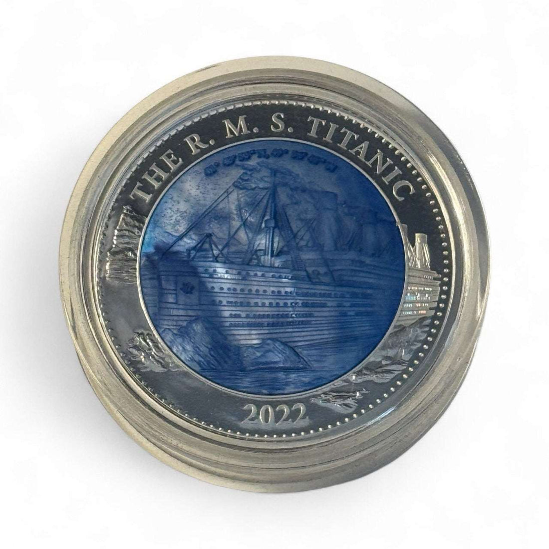 243/750 2022 R.M.S. Titanic 5 oz silver proof coin with mother of pearl inlay in wooden display box with certificate of authenticity