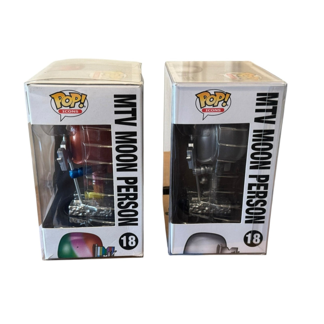 Funko Pop Icons MTV Moon Person #18 Classic & Rainbow Variant Bundle Lot