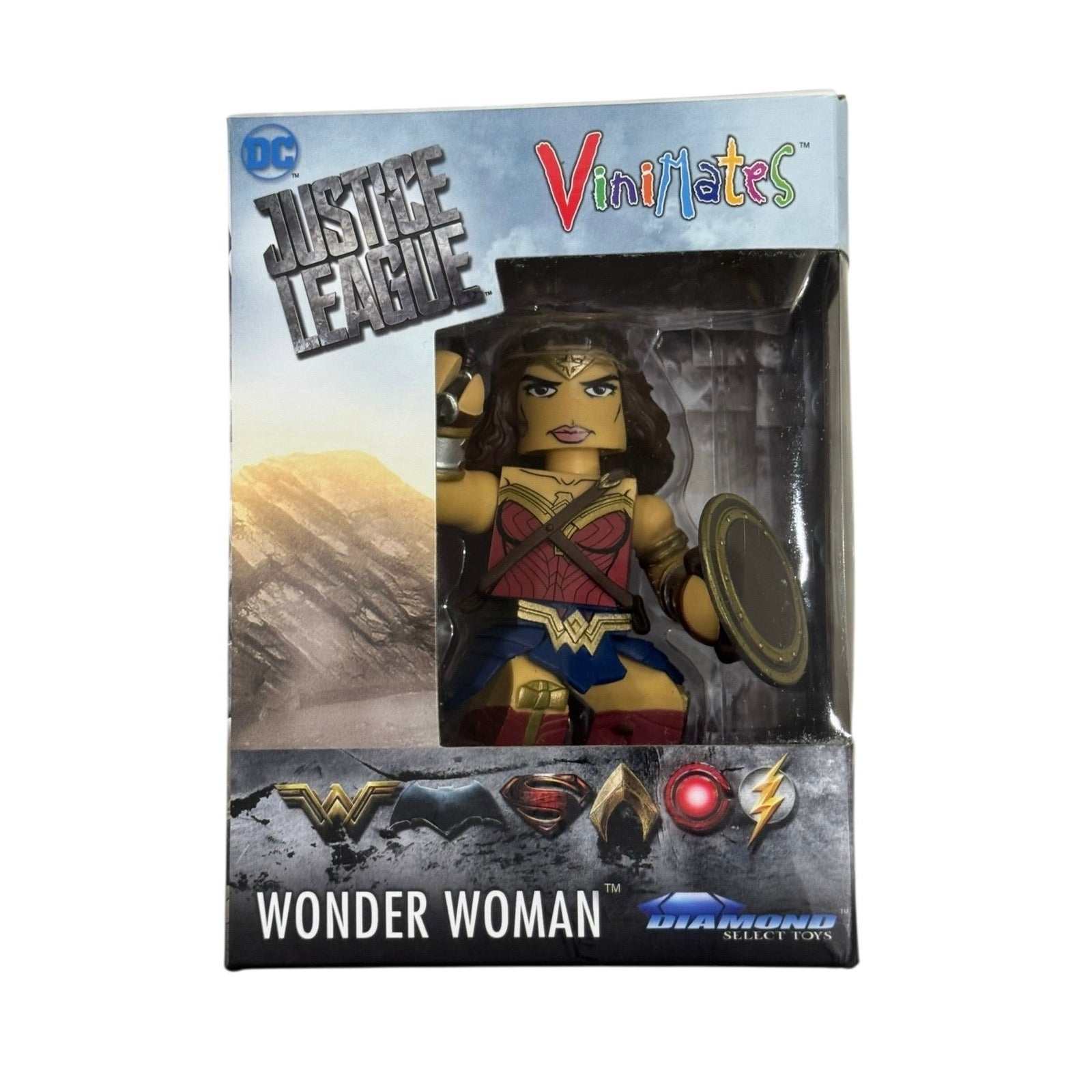DC Vinimates Justice League Wonder Woman vinyl figure in box by Diamond Select Toys