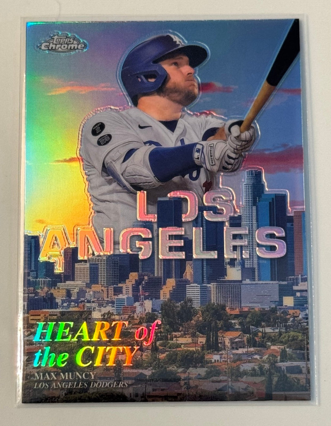 Max Muncy 2022 Topps Chrome Heart of the City refractor insert LA Dodgers baseball card