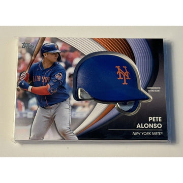 Pete Alonso 2022 Topps MLB New York Mets batting helmet relic card