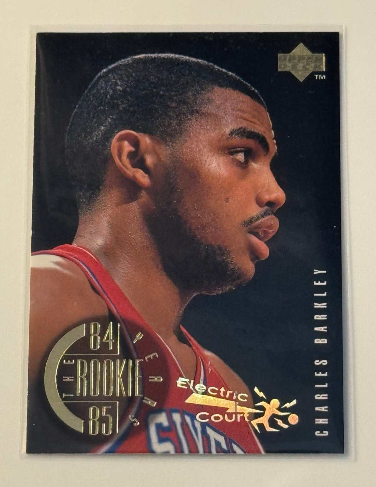 1995 Charles Barkley Upper Deck Electric Court Rookie Years NBA 76ers card with gold foil finish