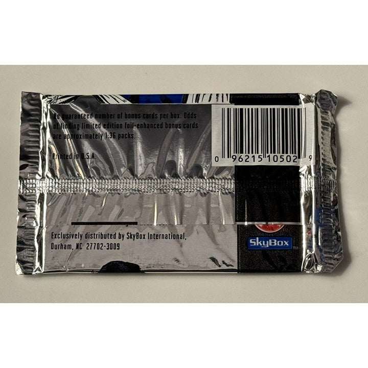 ONE SEALED 1993 Skybox The Return ONE SEALED 1993 Skybox The Return Of Superman Man Of Steel - Trading Card Pack