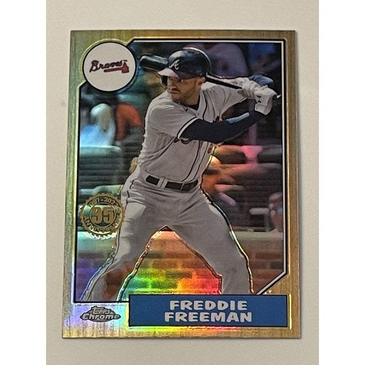 2022 Topps Chrome 35th Anniversary Refractor Freddie Freeman baseball card Braves #87BC-11