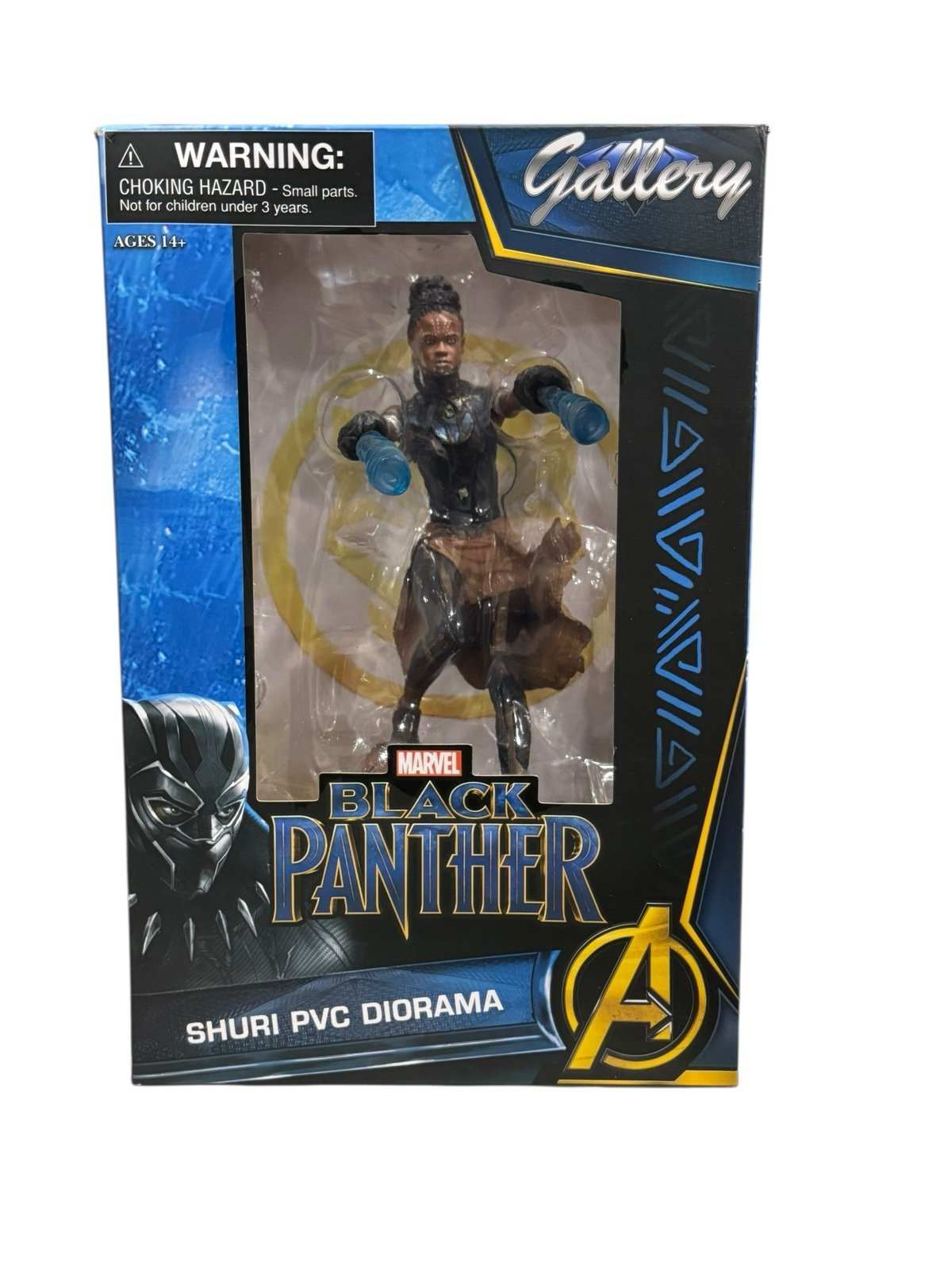 Marvel Gallery Black Panther Shuri PVC diorama statue with vibranium gauntlets on rocky base in display box