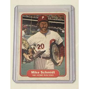 1982 Fleer baseball Mike Schmidt - HR King (hall of fame) MLB Phillies Card #637