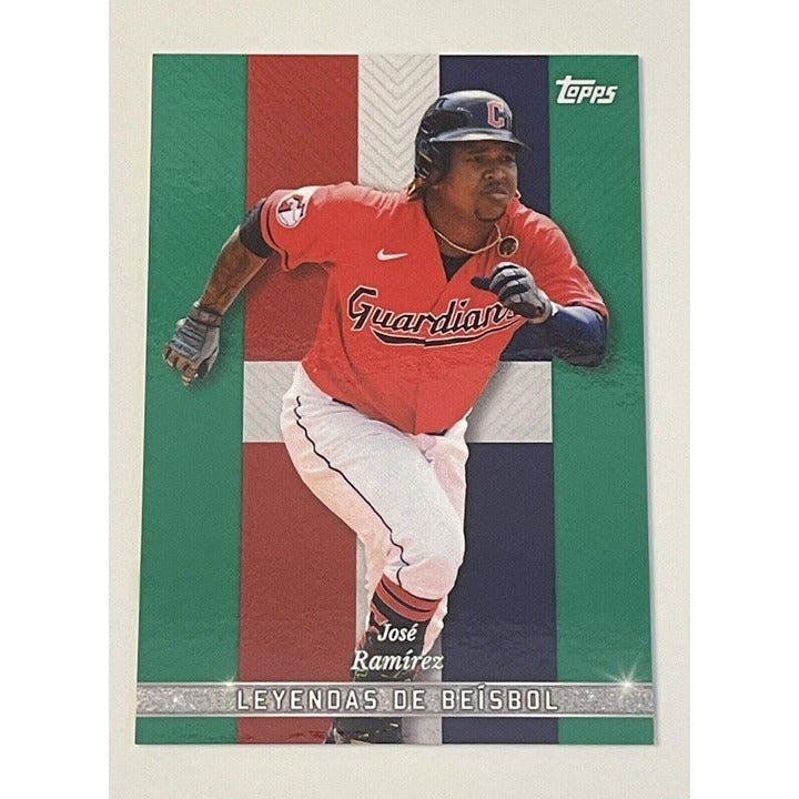 JOSE RAMIREZ 18/99 2022 Topps Guardians baseball card Leyendas de Beisbol