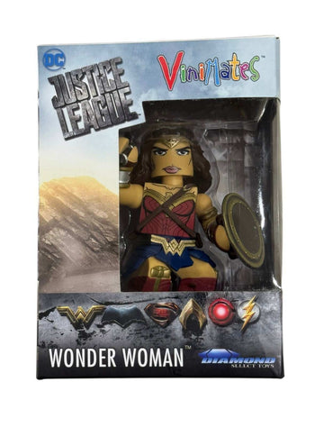 DC Vinimates Wonder Woman Justice League vinyl figure with shield and armor in box by Diamond Select