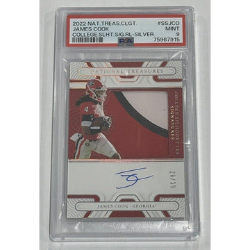 2022  National Treasures Collegiate James Cook RC Auto 28/39 UGA/NFL Bills PSA 9
