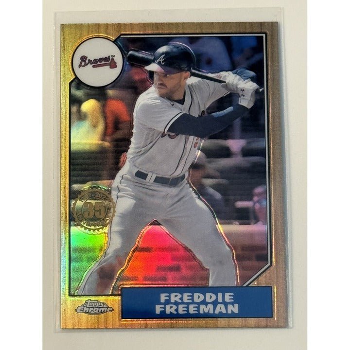 2022 Topps Chrome Freddie Freeman* MLB Braves Near Mint Refractor Card  #87BC=13
