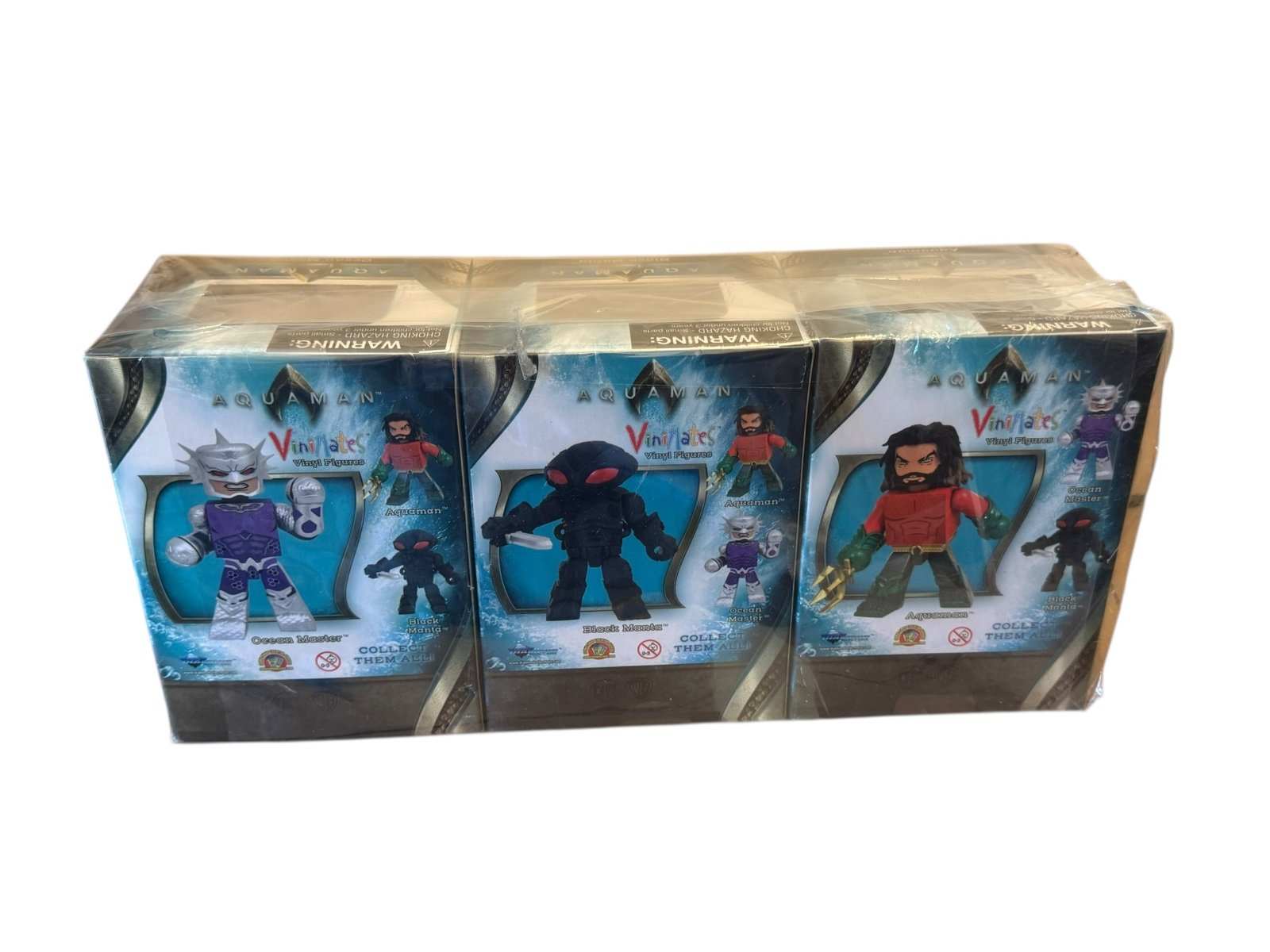 Sealed MINT Aquaman Vinimates vinyl figure set featuring Aquaman, Black Manta, and Ocean Master in original packaging