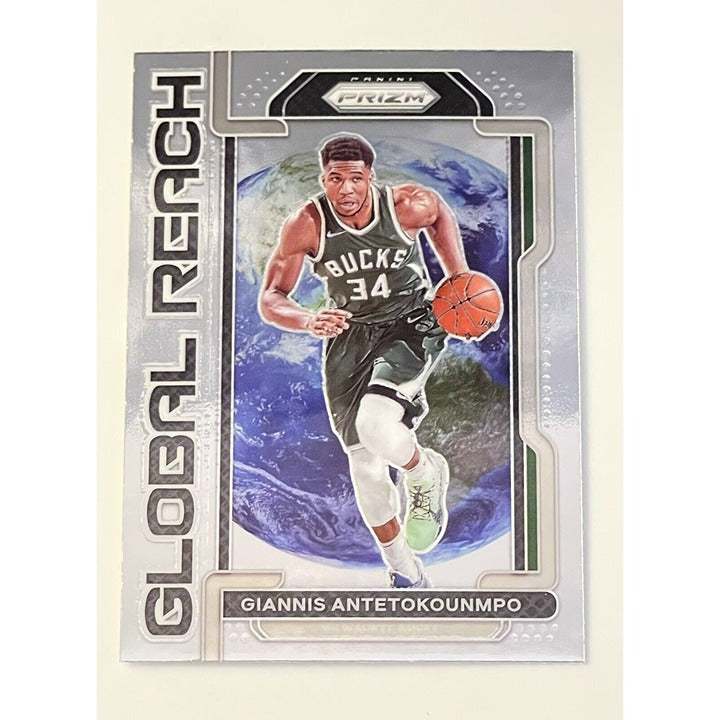 2021-22 Panini Prizm Global Reach Giannis Antetokounmpo NBA Milwaukee Bucks basketball card