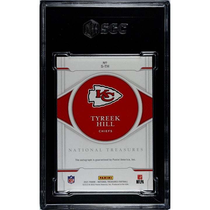 Tyreek Hill 2021 National Treasures auto signed rookie card #S-TH graded 10/49