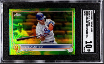 2022 TOPPS CHROME SONIC Pete Alonso Green Yellow Sonic Pulse Refractor card graded 10