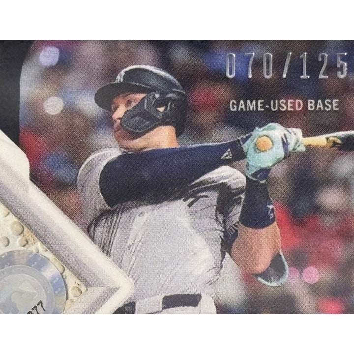 70/125 Aaron Judge Jazz Chisholm Jr 2024 Topps NOW game-used base relic baseball card encased collectible