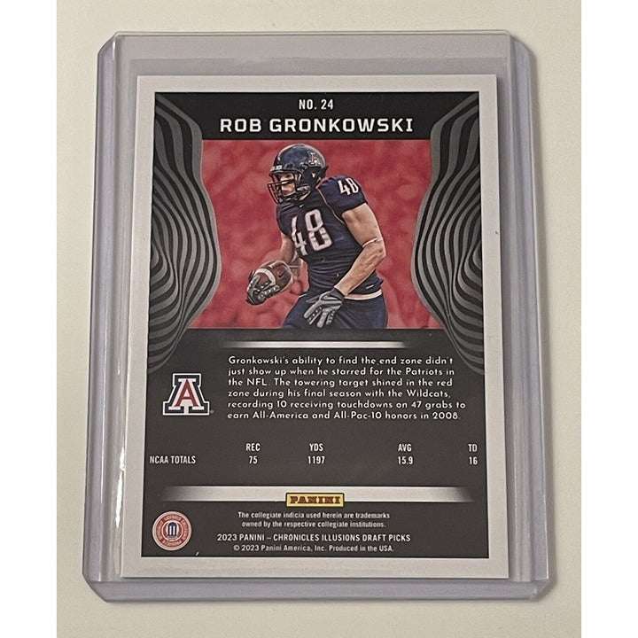 2023 Panini Chronicles Draft Picks Illusions Rob Gronkowski Arizona Wildcats football card in protective sleeve