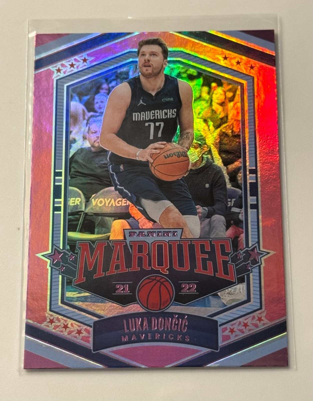 Luka Doncic Panini Luka Doncic 2021-22 Panini Chronicles Marquee REFRACTOR NBA Mavericks Star 356
