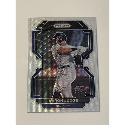 Aaron Judge* - 2022 Panini WHITE WAVE PRIZM Refractor* #239 NY Yankees ALL RISE!