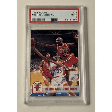 1993-94 Hoops Michael Jordan* NBA Hoops Basketball Card #28 HOF - Chicago Bulls*