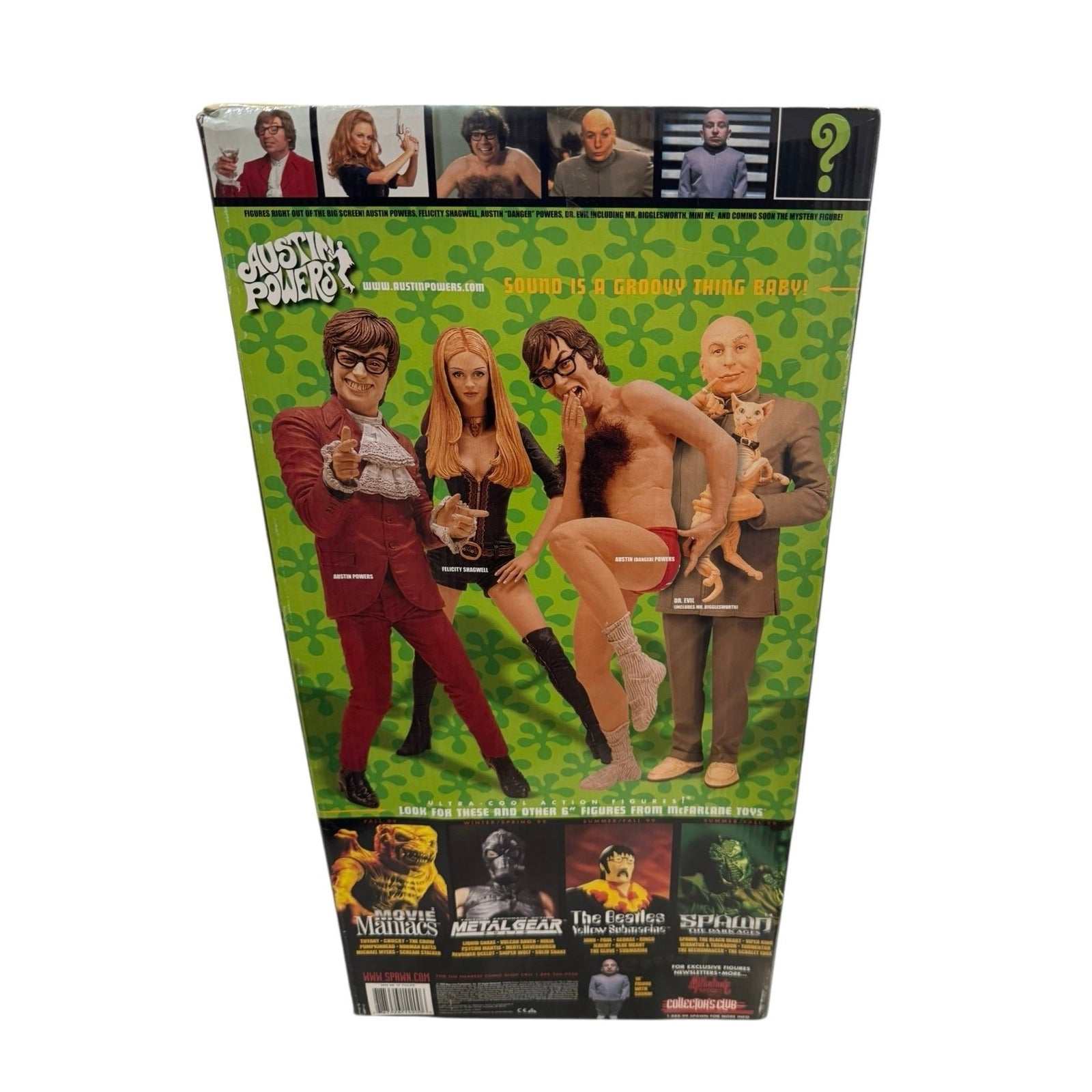 Vintage 1999 Austin Powers Mini Me 18-inch talking collectible figure in original packaging with Austin Powers themed box