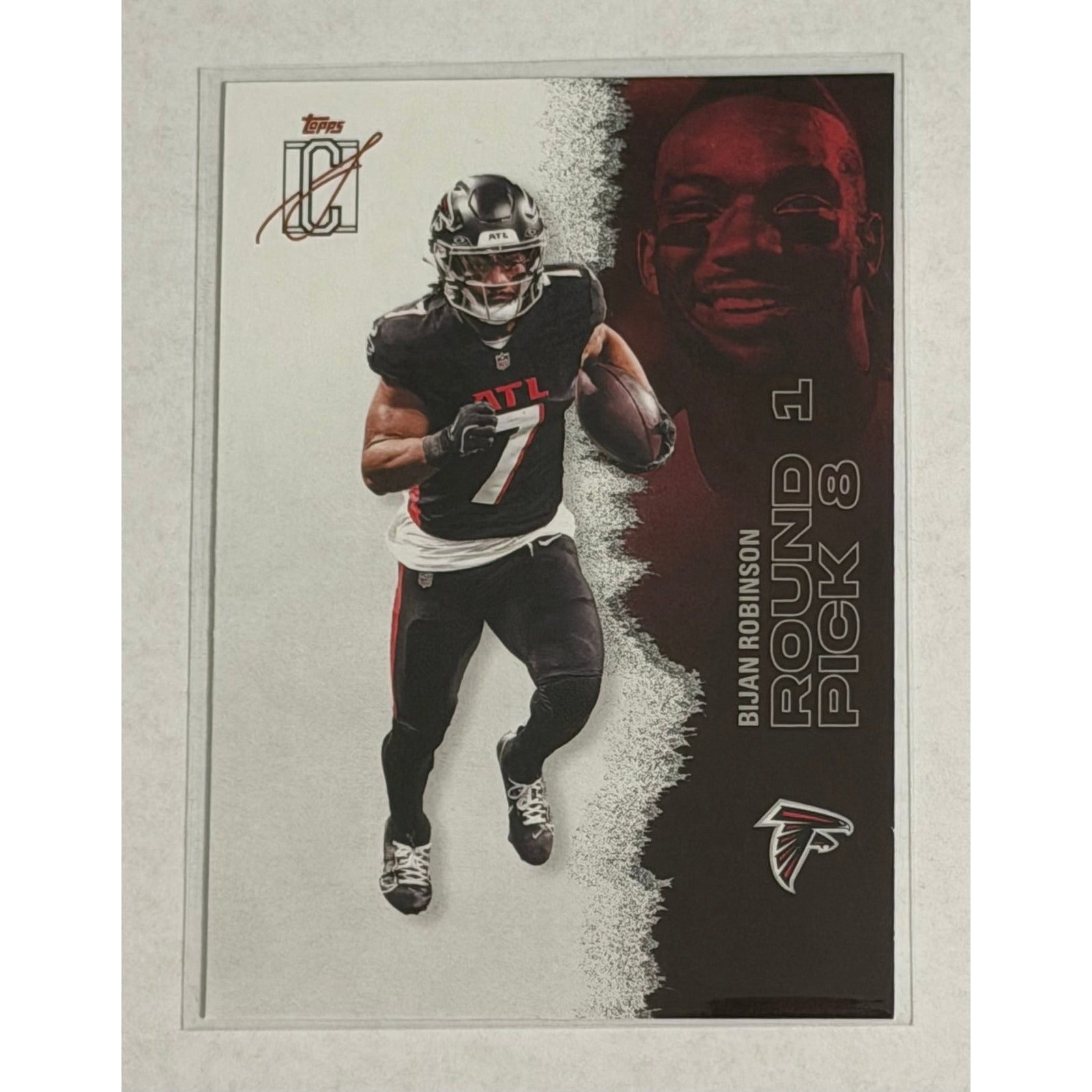 Bijan Robinson Topps Bijan Robinson 2025 Topps Signature Class Round 1 Pick 4 NFL Atlanta Falcons