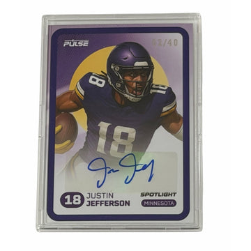 02/40 Justin Jefferson 2025 Pulse Spotlight Auto NFL Minnesota Vikings SSP